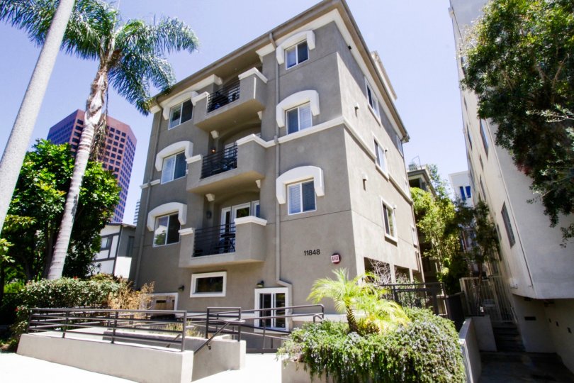 Goshen Avenue Condos Brentwood CA